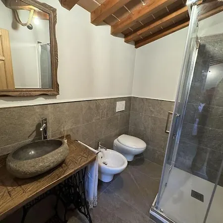 Casa Viviani Lucca